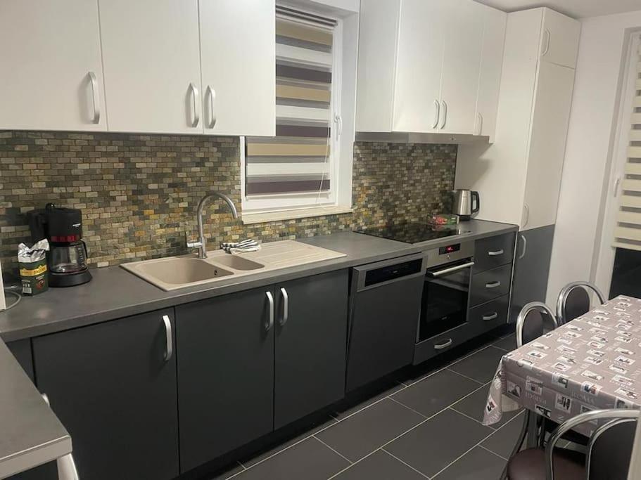 Apartament Cluj Floreşti المظهر الخارجي الصورة